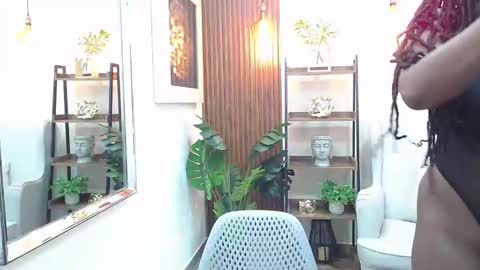 Coral online show from 12/01/25, 11:04