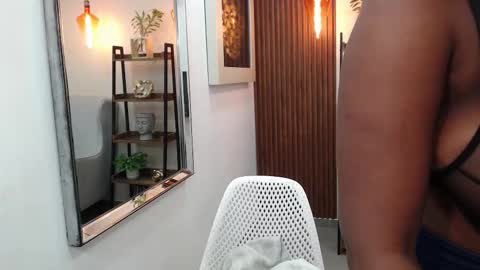 Coral online show from 12/15/25, 11:03