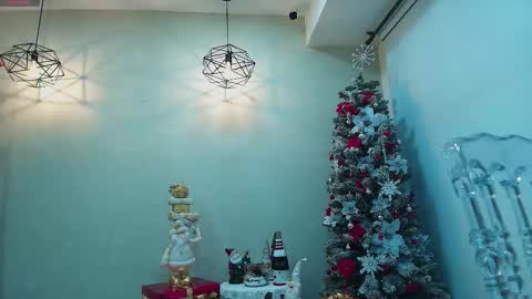 Coral online show from 12/16/25, 11:04