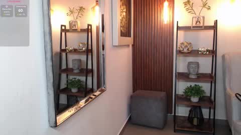 Coral online show from 12/19/25, 11:17