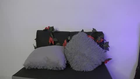 Coralie Bronson online show from 01/17/26, 11:52