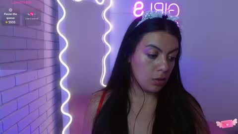 Snapshot of coraline_tay chatting on 02/08/25, 05:50 Carolina online show from 02/08/25, 05:50