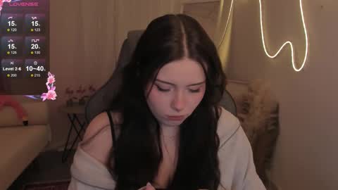 little girl who is always right or just Cora online show from 03/12/26, 05:46