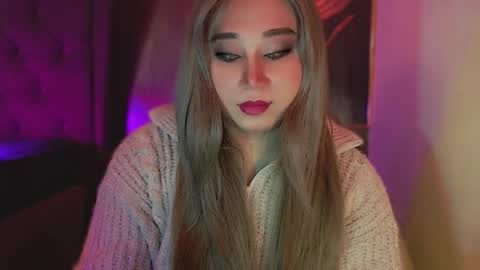 corefinder_xx online show from 11/22/25, 07:29