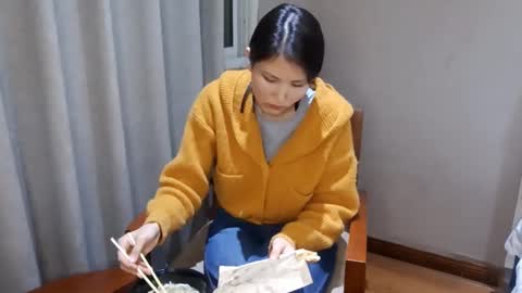 Sara  online show from 01/17/26, 10:42