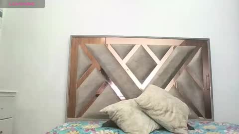 corina_smith28 online show from 03/03/26, 10:15