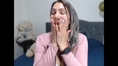 corinnasex online show from 12/03/24, 10:07