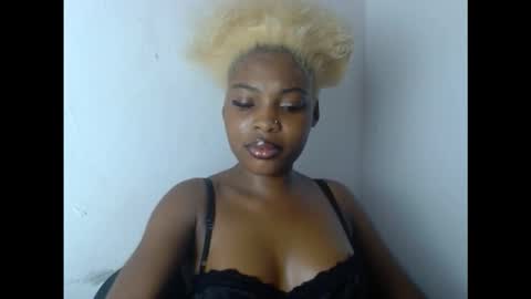 cornxcunt online show from 11/02/25, 04:09