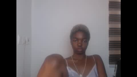 cornxcuntx online show from 10/13/25, 09:42