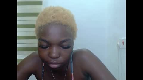 cornxcuntx online show from 12/02/25, 09:54