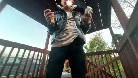 Snapshot of coronelking chatting on 12/28/24, 12:57 coronelking online show from 12/28/24, 12:57