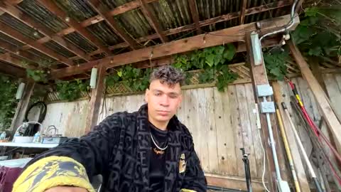 Snapshot of coronelking chatting on 10/21/25, 07:36 coronelking online show from 10/21/25, 07:36