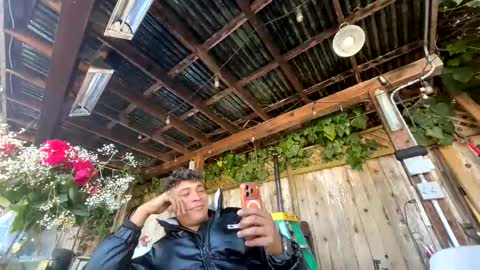 Snapshot of coronelking chatting on 11/01/25, 10:12 coronelking online show from 11/01/25, 10:12