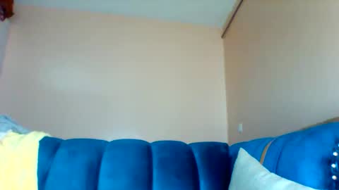 blue online show from 02/27/26, 04:18