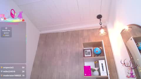 cortney tayler online show from 10/28/25, 07:49