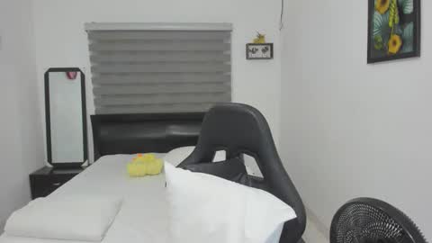 Ethan  online show from 11/06/25, 11:48