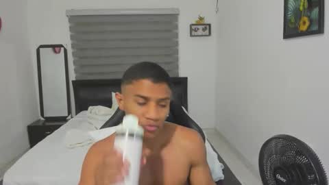 Ethan  online show from 11/09/25, 10:41