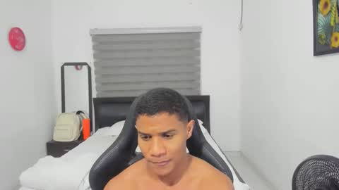 Snapshot of corzoethan chatting on 02/13/26, 01:34 Ethan online show from 02/13/26, 01:34