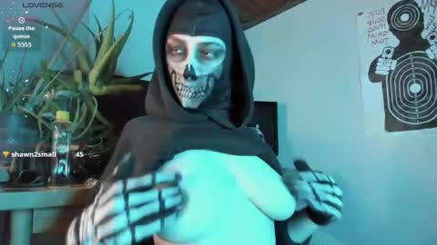 cos_operator online show from 09/26/25, 06:12