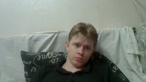 Snapshot of cosm2312 chatting on 04/26/26, 04:59 Andrew online show from 04/26/26, 04:59