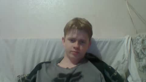 Snapshot of cosm2312 chatting on 05/02/26, 06:57 Andrew online show from 05/02/26, 06:57