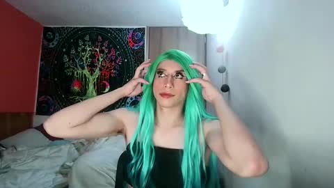 cosmic_crystal online show from 02/13/25, 01:40