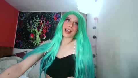 cosmic_crystal online show from 02/19/25, 08:52