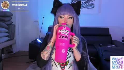 Dollie  online show from 04/13/26, 01:38