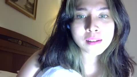 Snapshot of cottoncandygirl9898 chatting on 12/25/24, 07:02 Liz Gwyneth Charlota online show from 12/25/24, 07:02