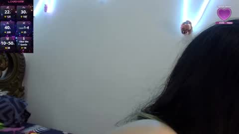 Snapshot of cottoncandygirl9898 chatting on 01/27/25, 09:22 Liz Gwyneth Charlota online show from 01/27/25, 09:22