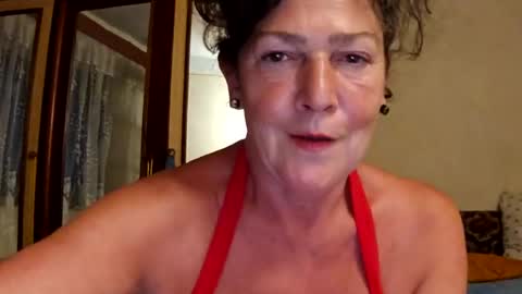 Snapshot of cougarcofee chatting on 07/17/26, 08:24 cougarcofee online show from 07/17/26, 08:24