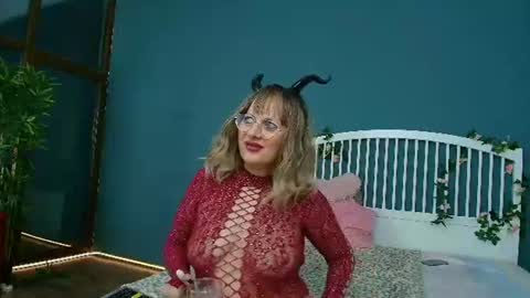 cougarmilf_ online show from 06/14/26, 08:00