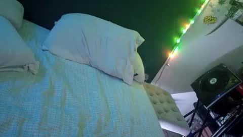 Corey online show from 12/01/25, 07:19