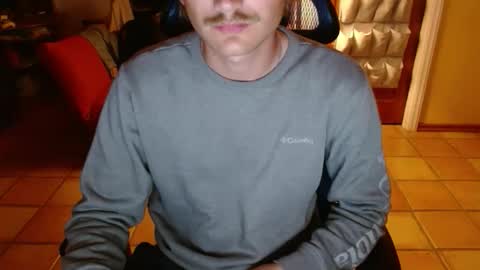 Snapshot of couldbesleeping chatting on 12/05/25, 08:12 couldbe online show from 12/05/25, 08:12