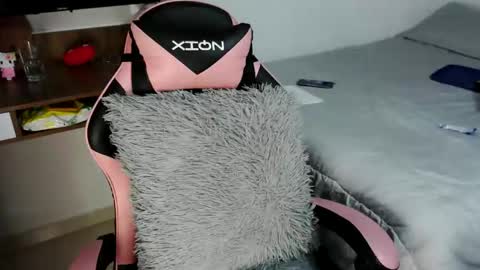 Emma steffano fraggacci online show from 11/17/25, 05:46