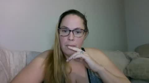 Fallen Angel 21 online show from 11/24/25, 03:01