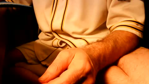 Snapshot of couple4bdsm20 chatting on 06/14/26, 05:37 couple4bdsm20 online show from 06/14/26, 05:37