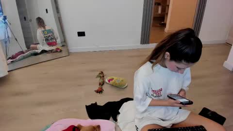 couple_funnyy online show from 03/05/25, 04:13