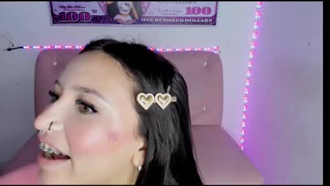 Snapshot of couple_no_limits22 chatting on 10/27/25, 10:14 couple_no_limits22 online show from 10/27/25, 10:14