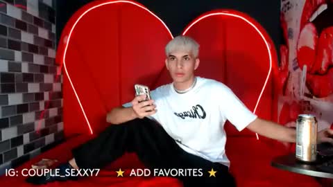 Snapshot of couple_sexxy7 chatting on 01/01/25, 08:26 MIA LIZ AND SAM online show from 01/01/25, 08:26