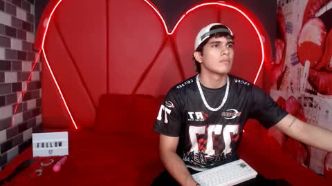 Snapshot of couple_sexxy7 chatting on 09/30/25, 07:19 MIA LIZ AND SAM online show from 09/30/25, 07:19