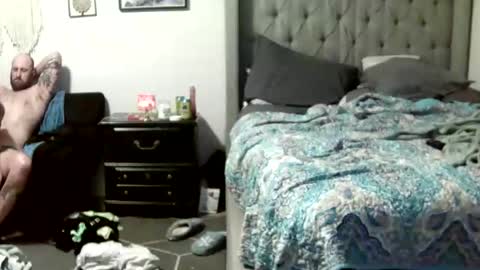Snapshot of couplefun1290 chatting on 02/22/26, 03:40 couplefun1290 online show from 02/22/26, 03:40