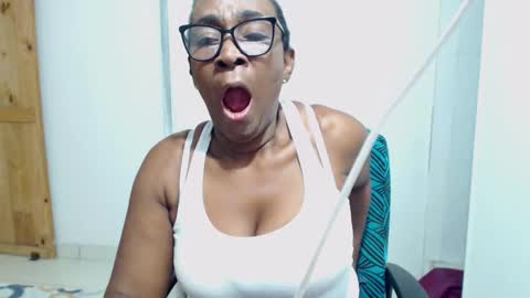 luckyalysonXXX online show from 12/02/25, 06:19