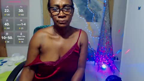 Snapshot of couplehot4uxx chatting on 05/19/26, 11:49 luckyalysonXXX online show from 05/19/26, 11:49