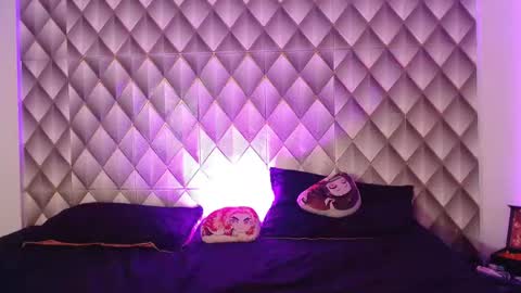 Snapshot of couplelatin17xxx chatting on 01/17/26, 06:29 Couplelatin online show from 01/17/26, 06:29