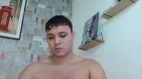 Snapshot of couplelovely_dss chatting on 01/05/26, 05:27 Barby and Kenny online show from 01/05/26, 05:27