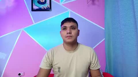 Snapshot of couplelovely_dss chatting on 01/11/26, 01:27 Barby and Kenny online show from 01/11/26, 01:27