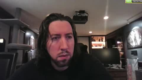 CoupleOfAces online show from 12/01/25, 03:11