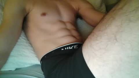 Snapshot of couplequckies chatting on 01/01/25, 04:50 couplequckies online show from 01/01/25, 04:50