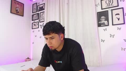 Juli and Liam online show from 12/18/24, 07:47